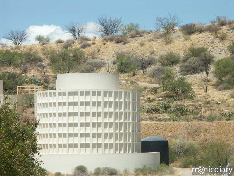 bio0035.jpg : biosphere.2.arizona