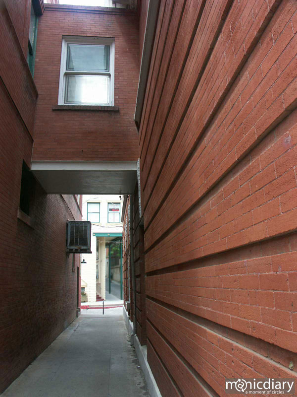 alley00.jpg : bisbee.arizona