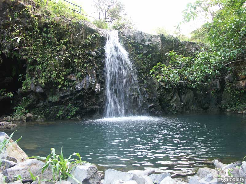 fall00.jpg : hana.maui