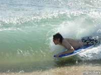 surf00.jpg : north.shore.maui