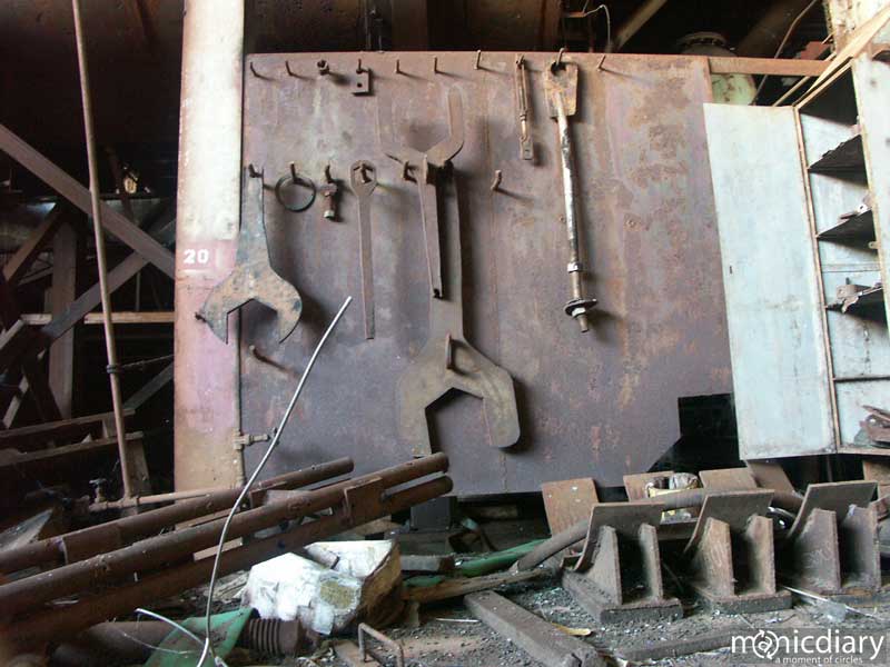 tools.jpg : the.mill.maui